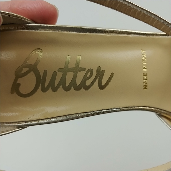 Butter Italy Leather Metallic Gold Wedge 8.5 - Picture 8 of 9